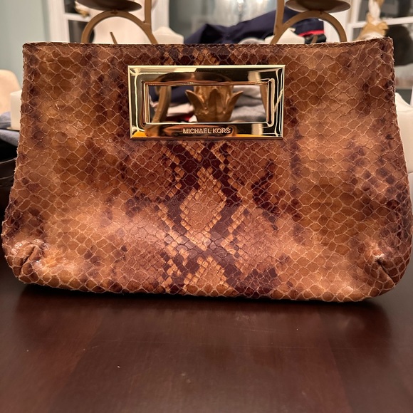 Michael Kors Berkley Python Clutch - Picture 1 of 4